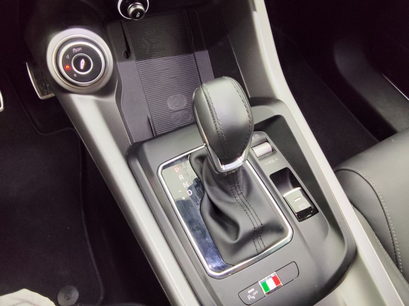 Mandataire ALFA ROMEO Tonale 1.5 HYBRID 160CH TRIBUTO ITALIANO TCT