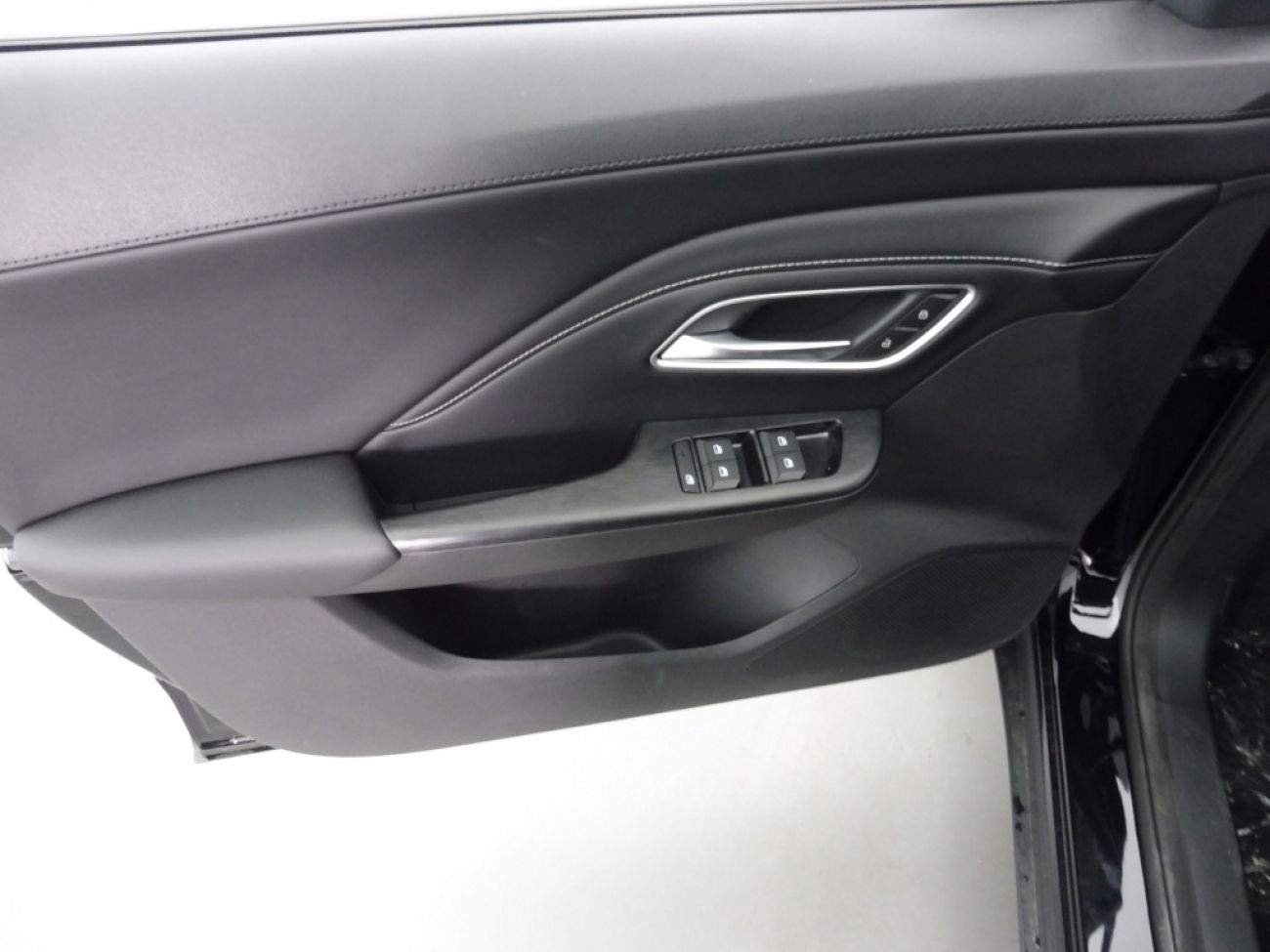 Mandataire MG ZS 1.5 HYBRID+ 197CH LUXURY