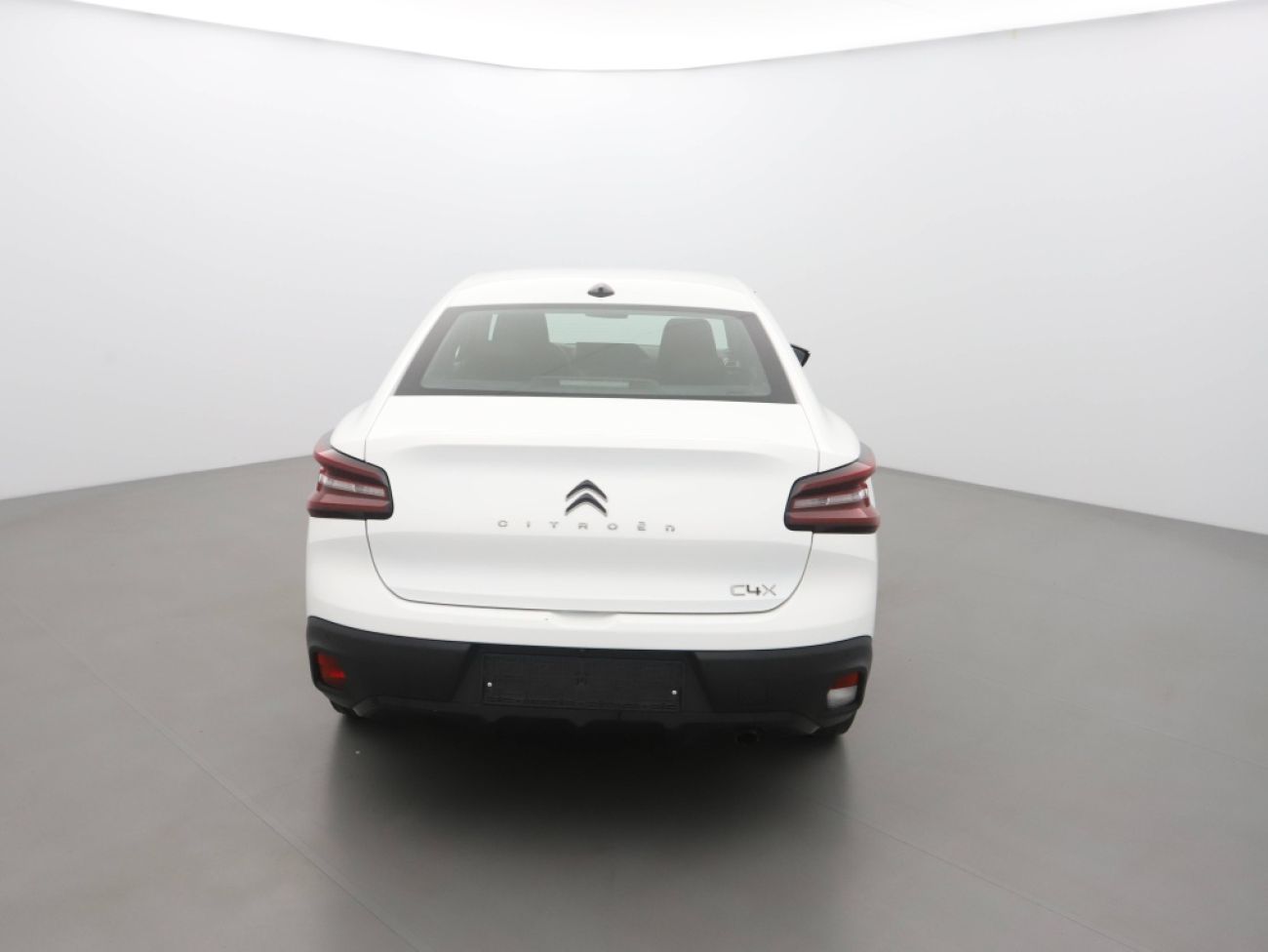 Mandataire Citroën C4 X 1.2 PURETECH 100 FEEL