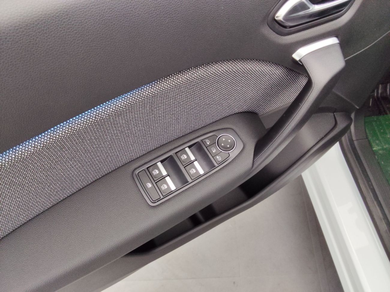 Mandataire RENAULT CAPTUR II 1.3 TCE MILD HYBRID 140CH TECHNO