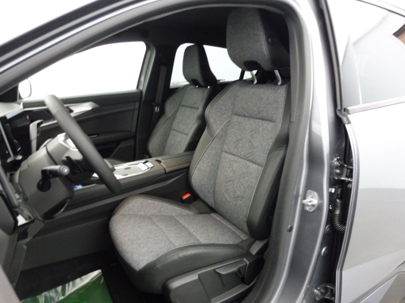 Mandataire RENAULT RAFALE 1.2 E-TECH FULL HYBRID 200CH TECHNO