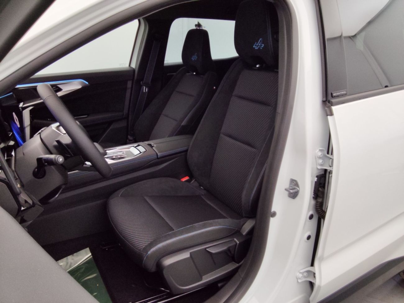 Mandataire RENAULT Espace 1.2 E-TECH FULL HYBRID 200CH ESPRIT ALPINE 7 PLACES - 25