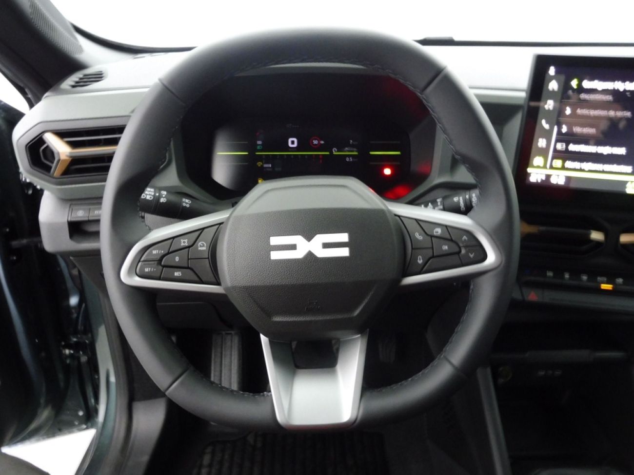 Mandataire Dacia DUSTER 1.2 TCE MILD HYBRID 130CH EXTREME 4X2