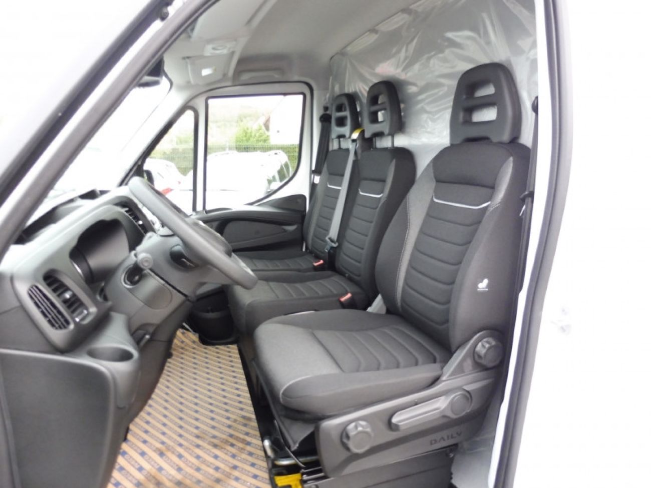 Mandataire IVECO Daily 35S16 2.3 V12 156CV