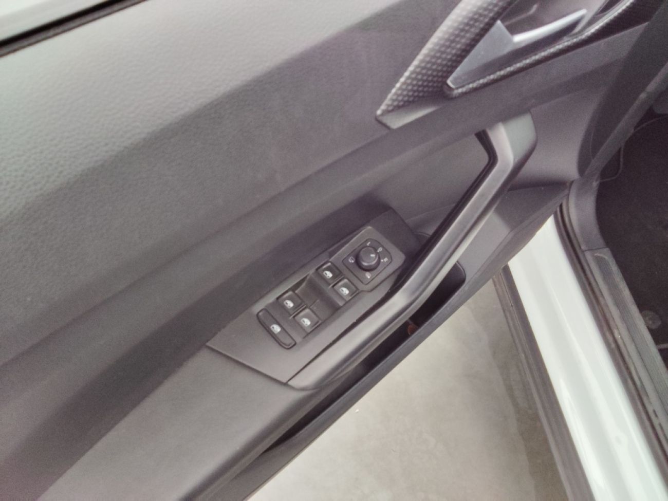 Mandataire VOLKSWAGEN T-Cross 1.0 TSI 110 style