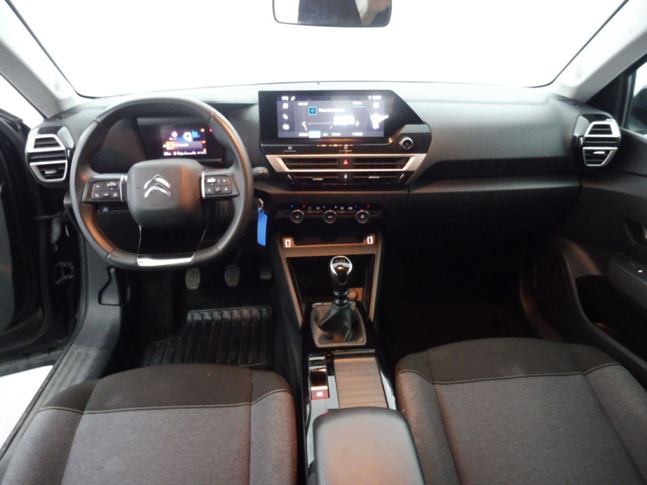 Mandataire Citroën C4 X 1.2 PURETECH 100 FEEL