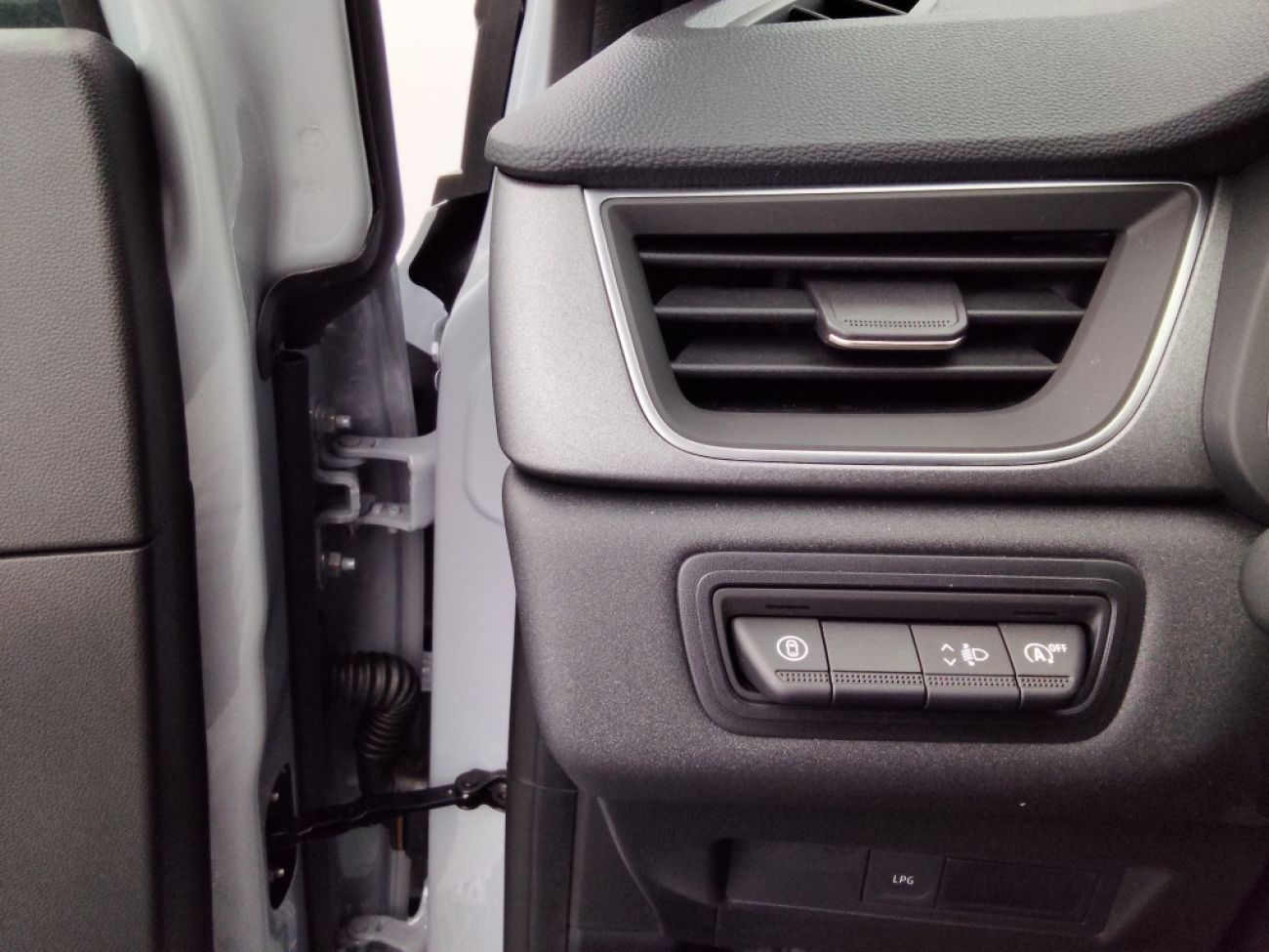 Mandataire RENAULT Captur 1.0 ECO-G 100CH TECHNO - 25