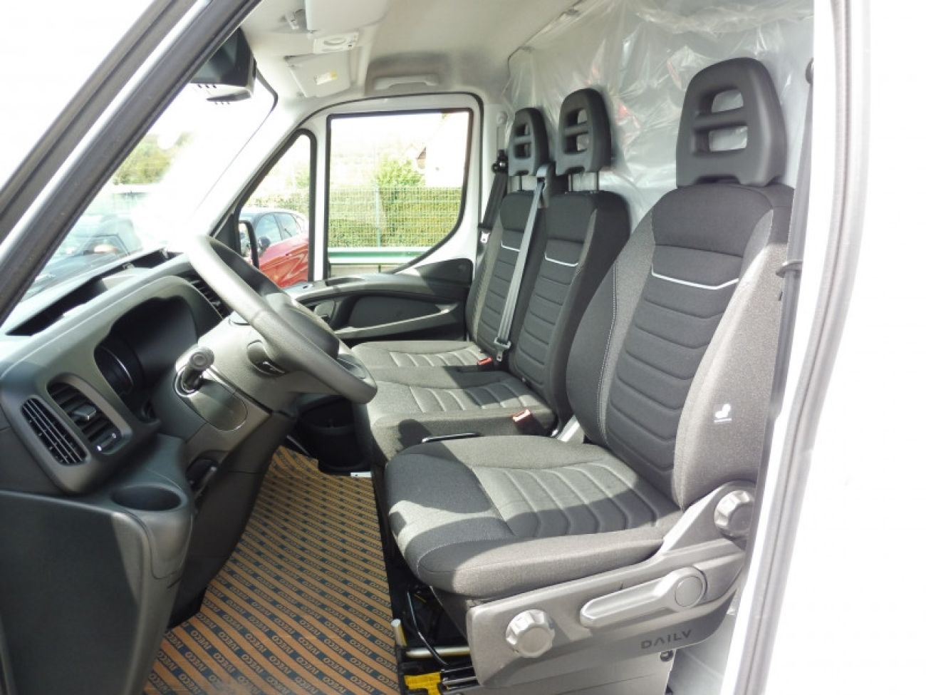 Mandataire IVECO Daily 35S18 3.0 V16 H2 180CV