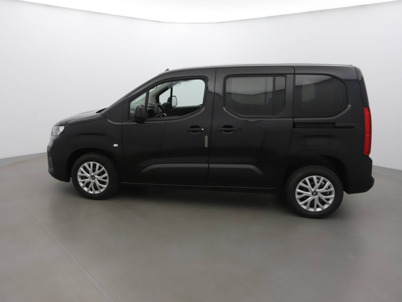 Mandataire FIAT Doblo Combi 1.5 BLUEHDI 130CH S&S 5 PLACES N1