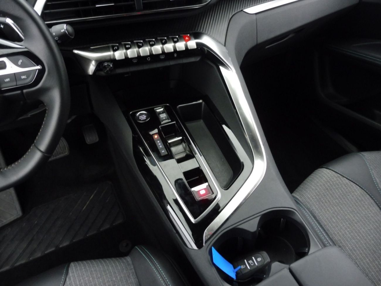Mandataire PEUGEOT 5008 1.5 BLUEHDI 130CH S&S ALLURE PACK EAT8