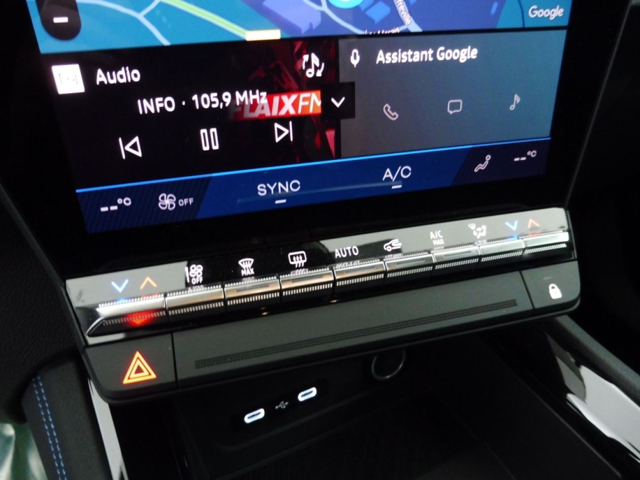 Mandataire RENAULT ESPACE VI 1.2 E-TECH FULL HYBRID 200CH ESPRIT ALPINE 7 PLACES - 24