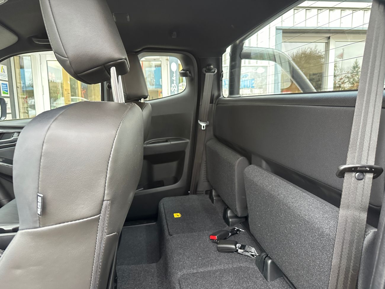 Mandataire ISUZU D-MAX SPACE N60 NITRO SPORT 4X4 AT