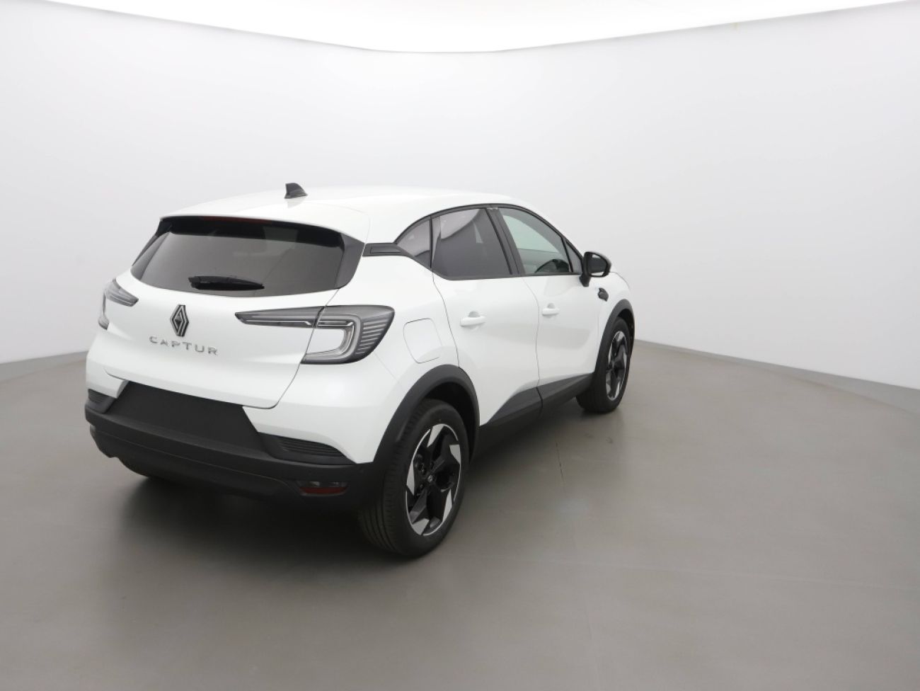 Mandataire RENAULT Captur 1.3 TCE MILD HYBRID 140CH TECHNO