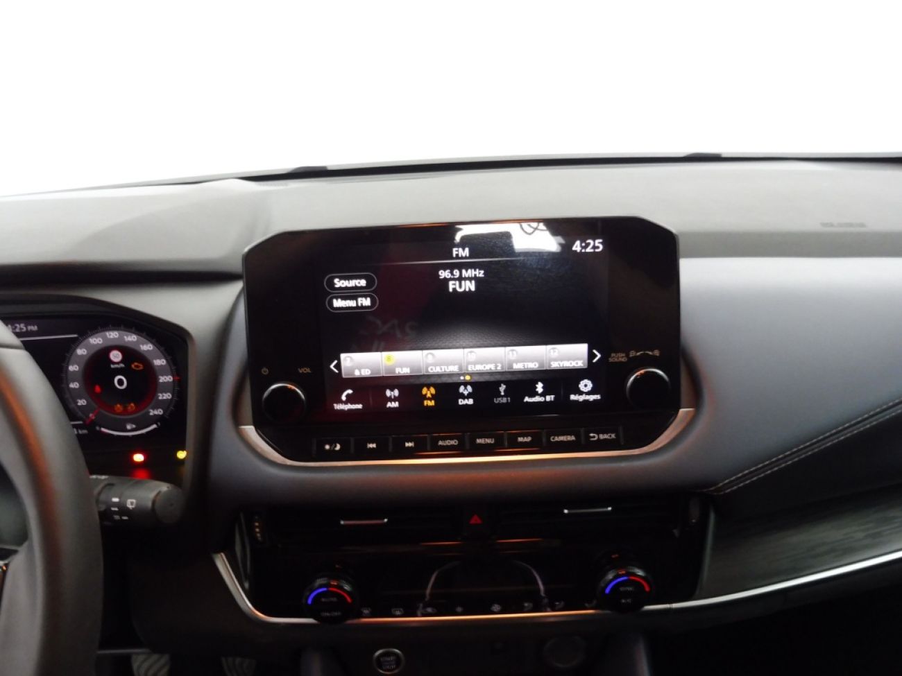 Mandataire NISSAN Qashqai 1.3 DIG-T 140CH MHEV TEKNA