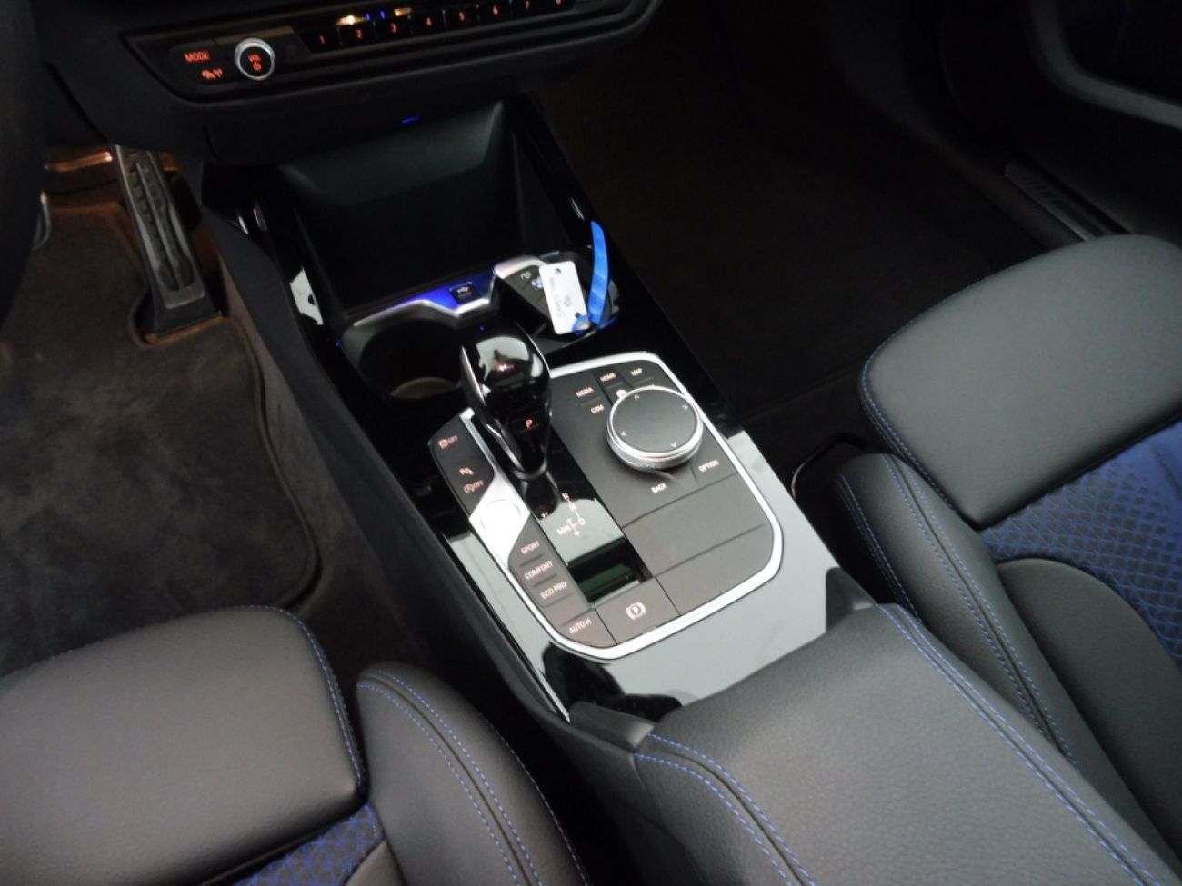 Mandataire BMW SERIE 1 118I STEPTRONIC 136 M-SPORT