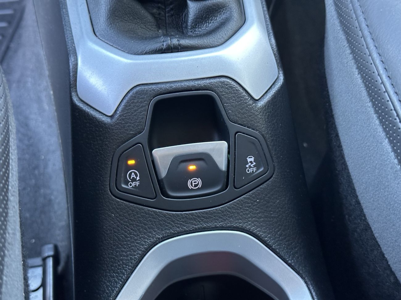 Mandataire Jeep RENEGADE 1.4 I MultiAir S&S 140 ch Limited 2WD Start - Stop 5P