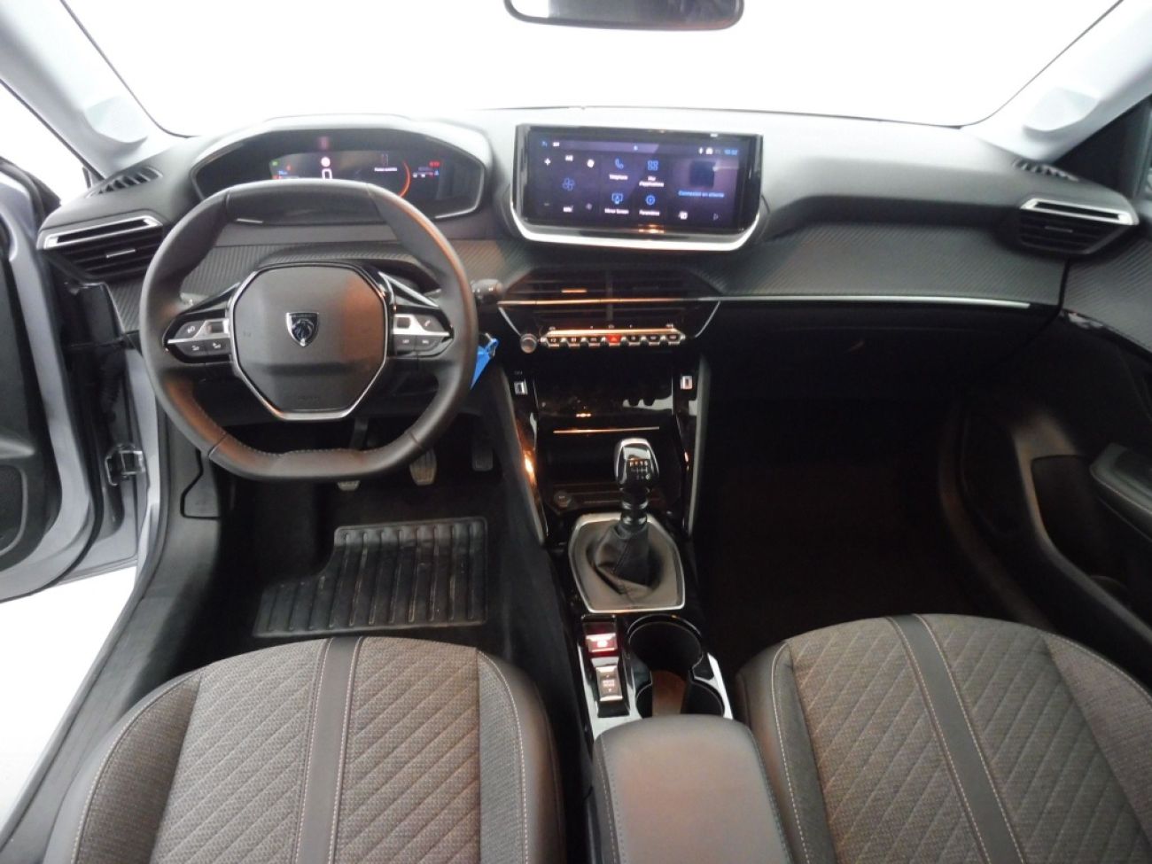 Mandataire PEUGEOT 208 1.2 100CH S&S ALLURE