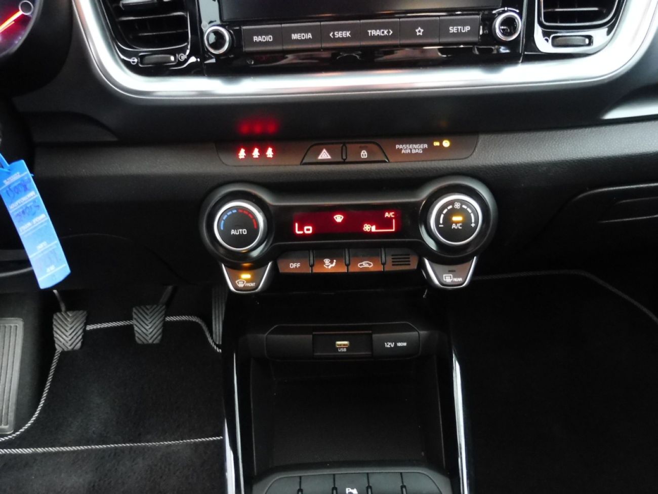 Mandataire Kia Stonic 1.0 T-GDI 100lx urban