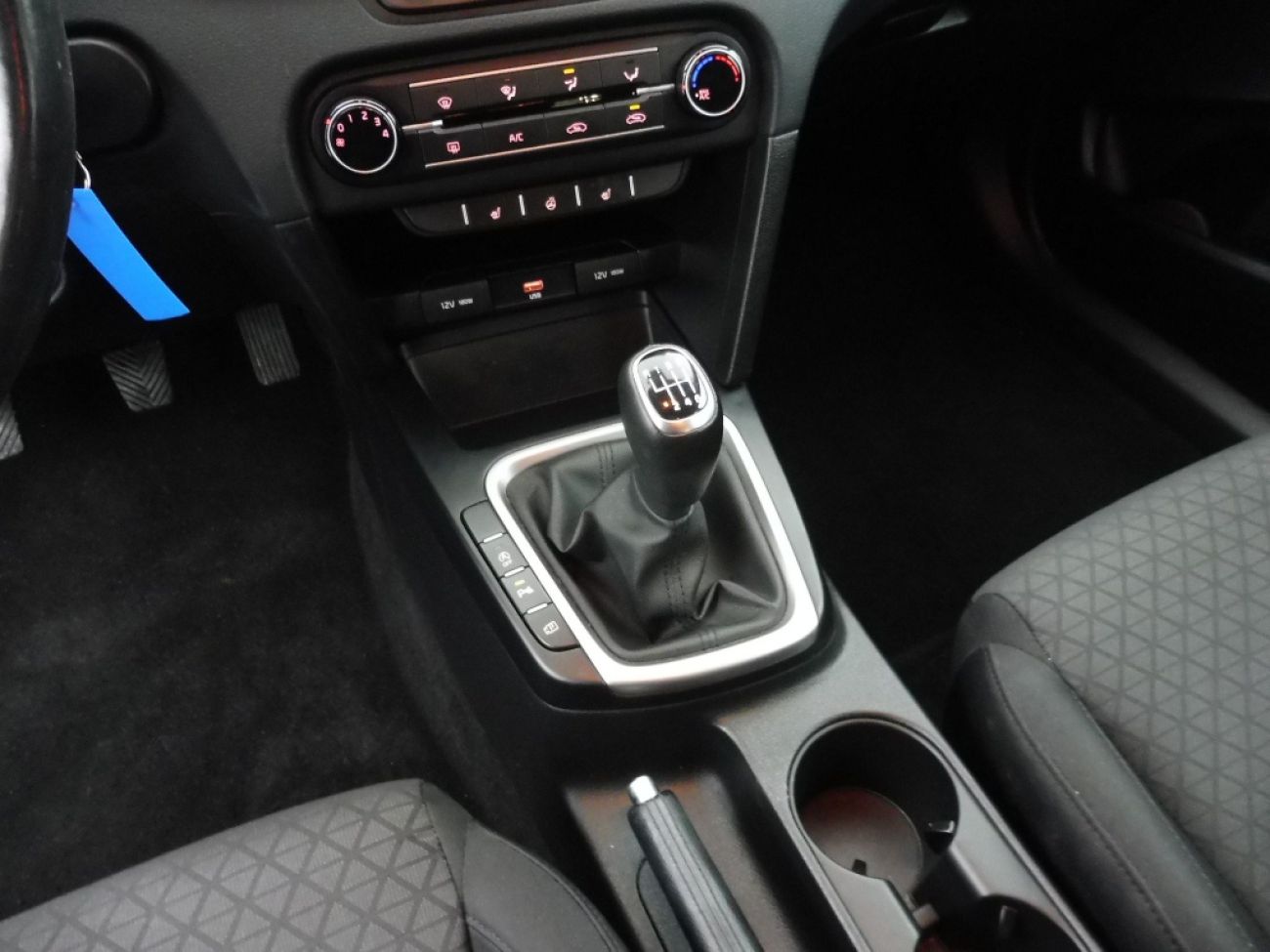 Mandataire Kia Ceed 1.0 T-GDI 100edition 7