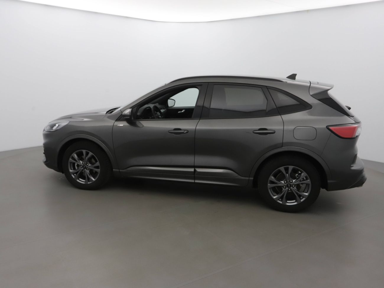 Mandataire Ford Kuga 2.0 TDCI 120CH ST-LINE POWERSHIFT