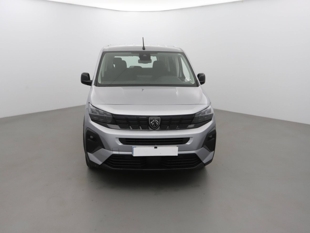 Mandataire PEUGEOT RIFTER TAILLE M - 1.5 BLUEHDI 100CH S&S ALLURE 5 PLACES