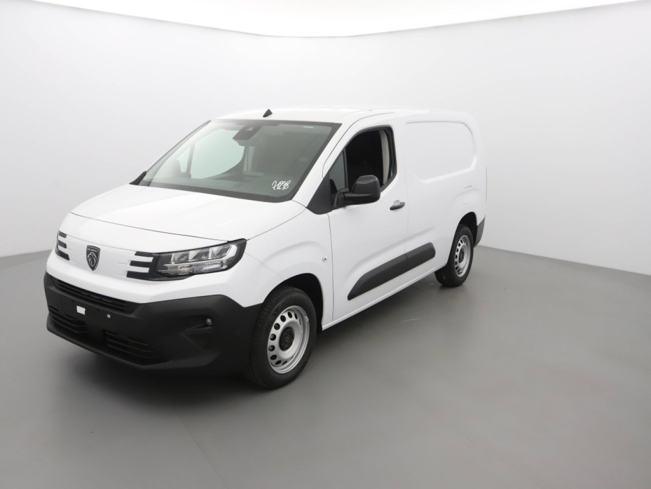 Mandataire PEUGEOT Partner XL 950KG BLUEHDI 130CH S&S EAT8