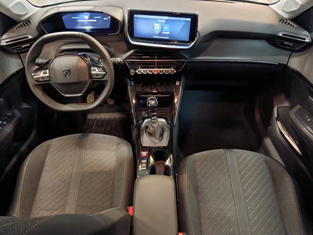 Mandataire PEUGEOT 208 1.2 100CH S&S ALLURE