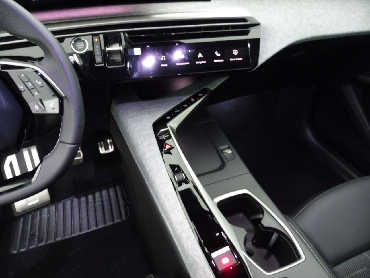 Mandataire PEUGEOT 3008 1.2 HYBRID 145CH GT E-DCS6