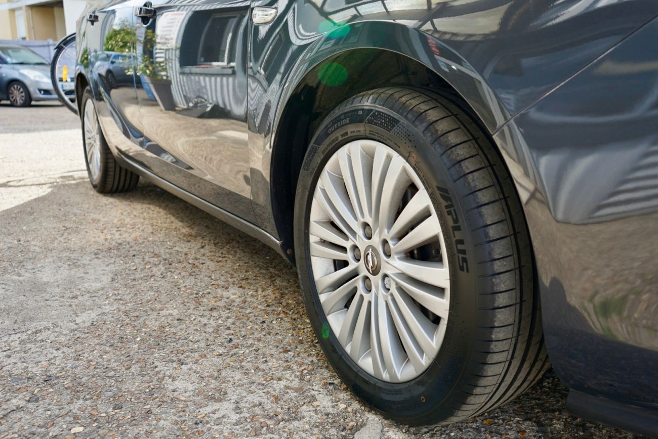 Mandataire Opel ZAFIRA TOURER 1.6 CDTI 136 ch Start/Stop EcoFlex Cosmo Pack 7 PLACES