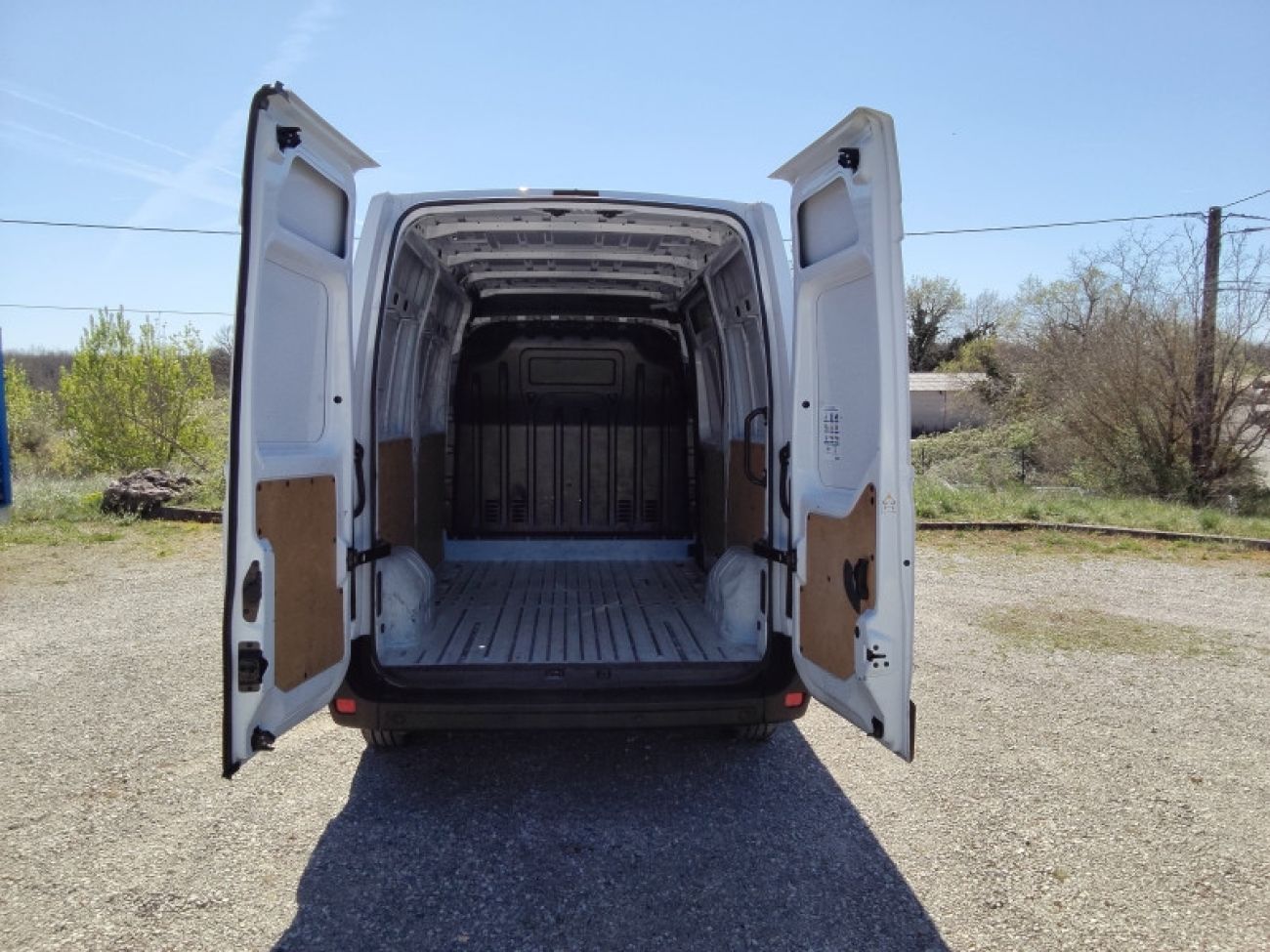 Mandataire RENAULT MASTER III FG F3300 L2H2 2.3 BLUE DCI 135CH CONFORT EURO6