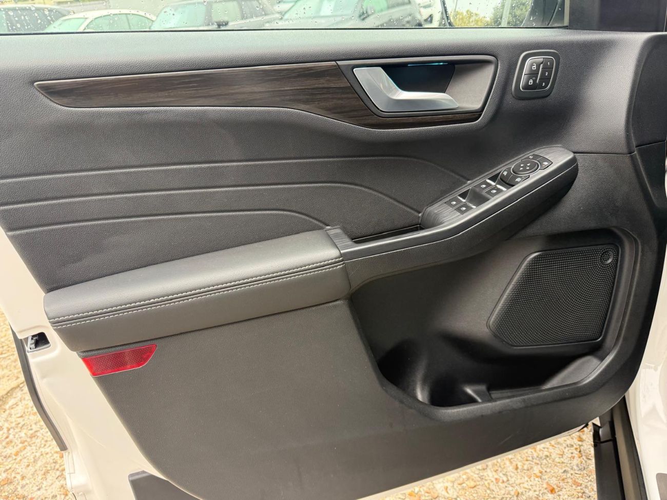 Mandataire Ford KUGA 2.5 Duratec 190 ch FlexiFuel FHEV E85 Powershift Vignale