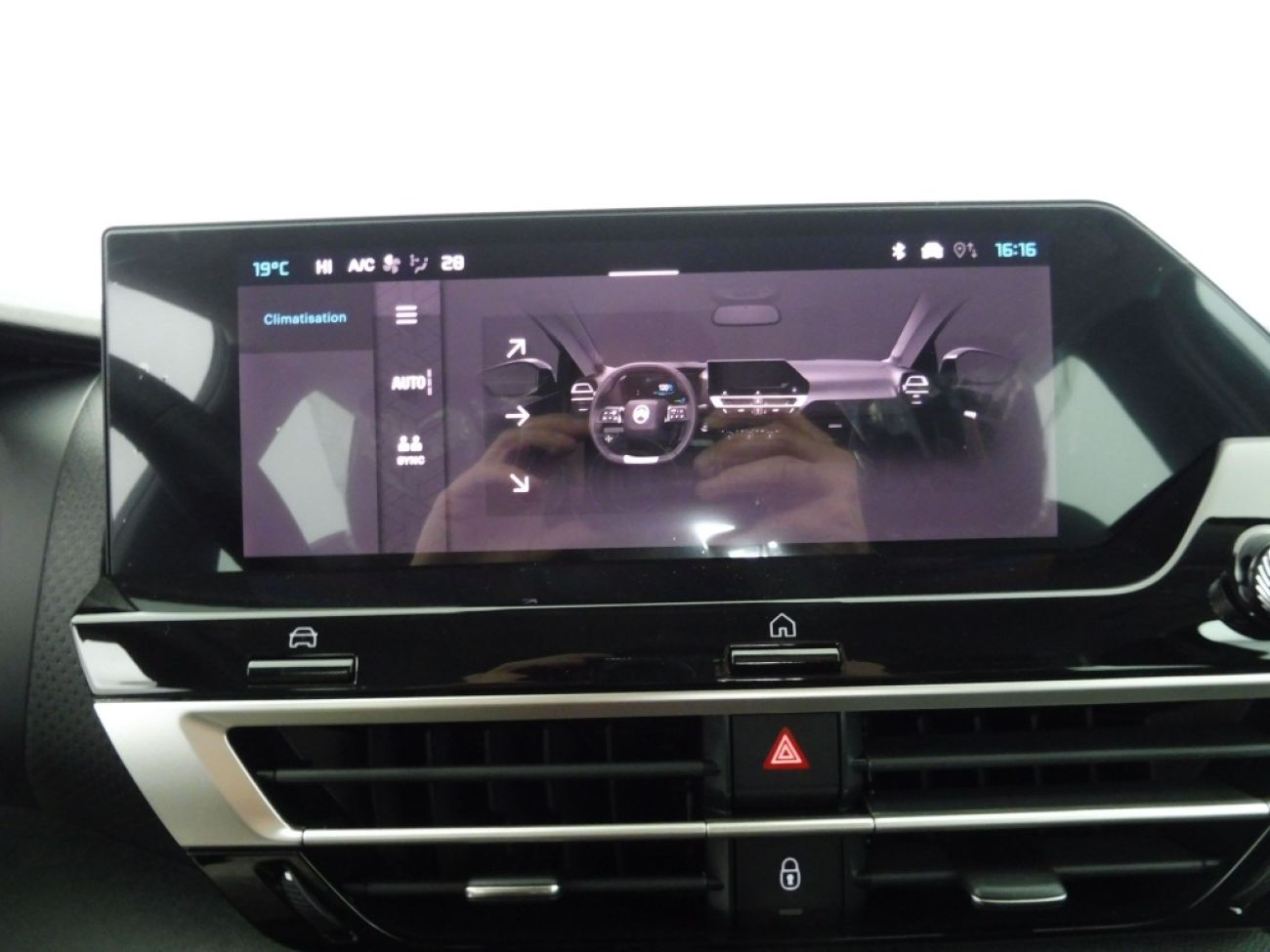 Mandataire Citroën C4 1.2 HYBRIDE 136CH S&S BUSINESS AUTOMATIQUE