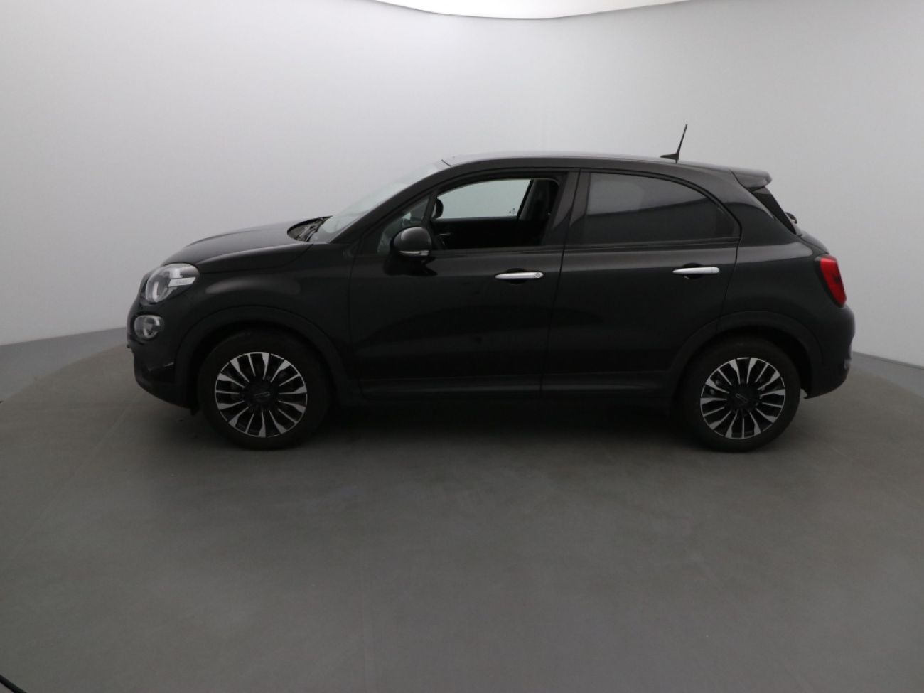 Mandataire FIAT 500X 1.5 130CH MY23 BERLINE