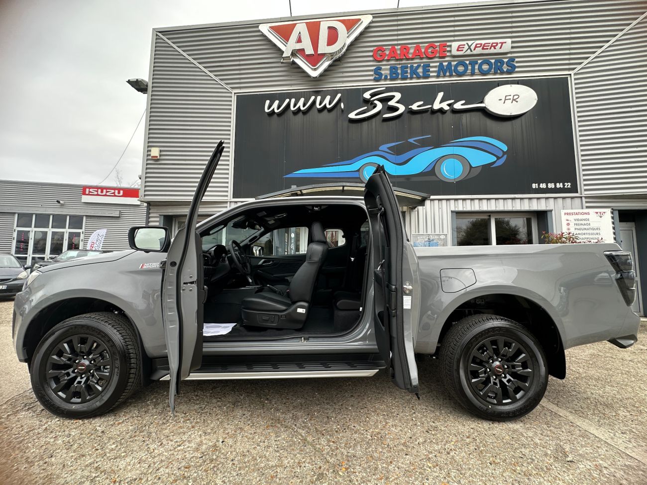 Mandataire ISUZU D-MAX SPACE NITRO SPORT 2.2 A/T 4x4 MY2026 Euro6e-bis