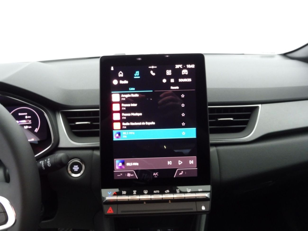 Mandataire RENAULT Captur 1.3 TCE MILD HYBRID 140CH TECHNO