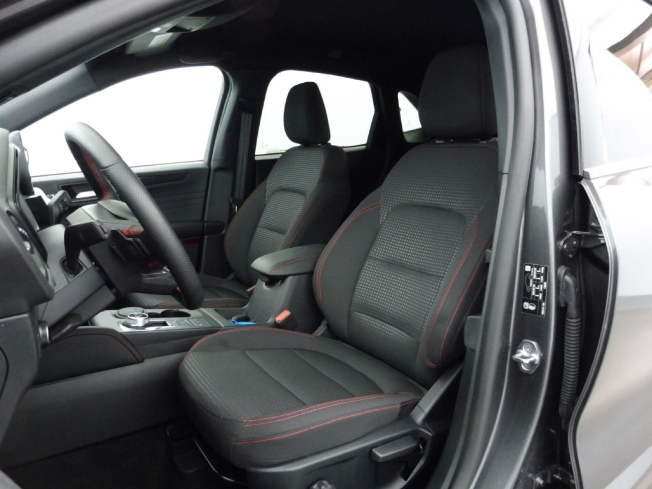 Mandataire Ford KUGA 2.0 TDCI 120CH ST-LINE POWERSHIFT