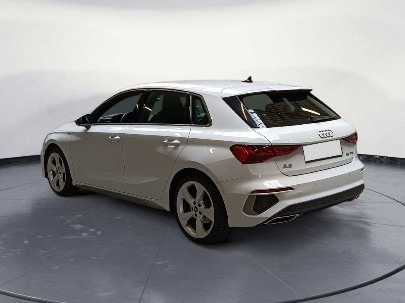 Mandataire AUDI A3 Sportback 35 TFSI 150CH MILD HYBRID S LINE S TRONIC 7