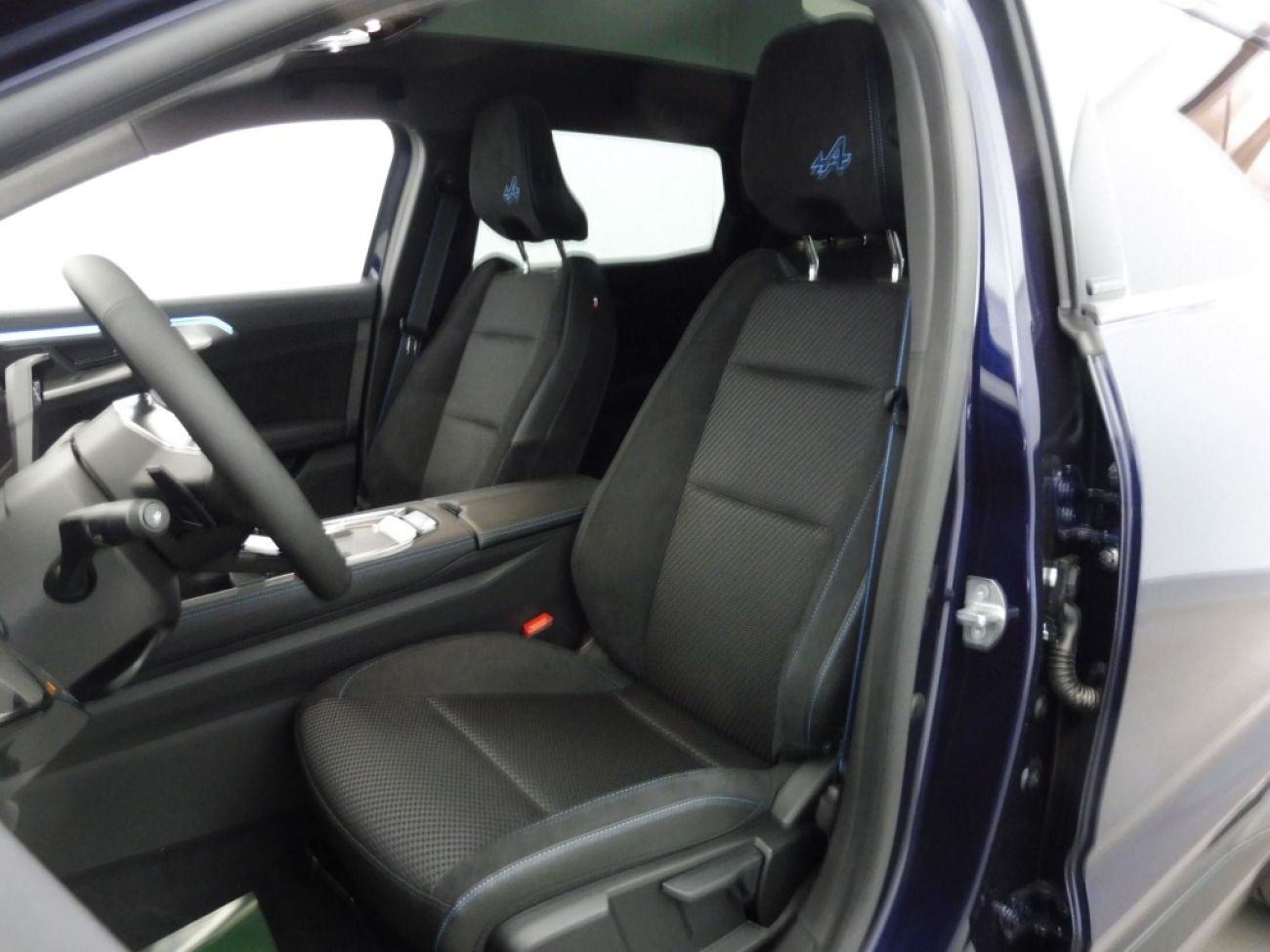 Mandataire RENAULT Espace 1.2 E-TECH FULL HYBRID 200CH ESPRIT ALPINE 7 PLACES - 25