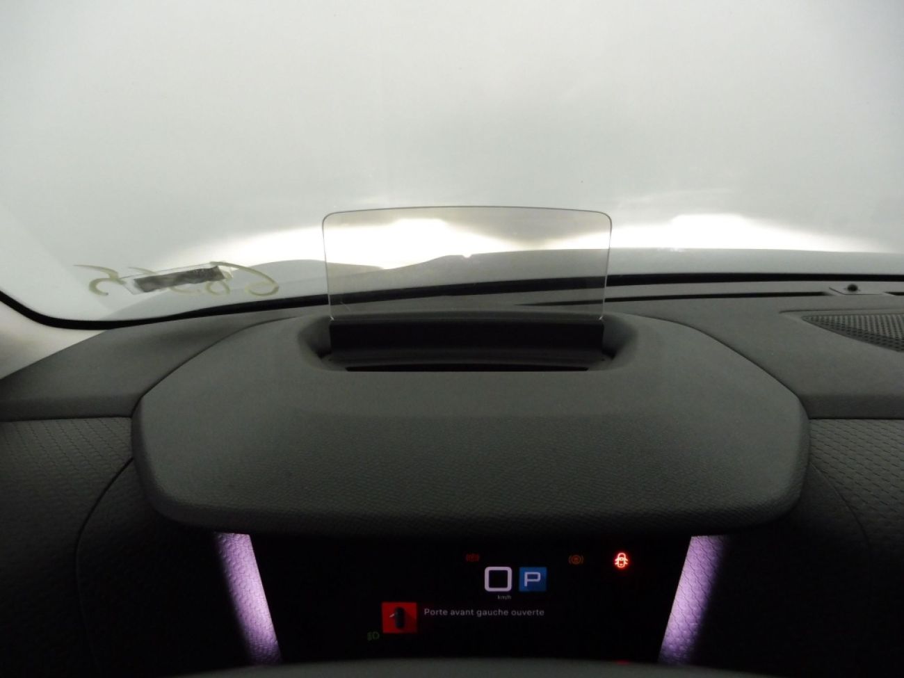 Mandataire Citroën C4 X BLUEHDI 130CH S&S SHINE PACK EAT8