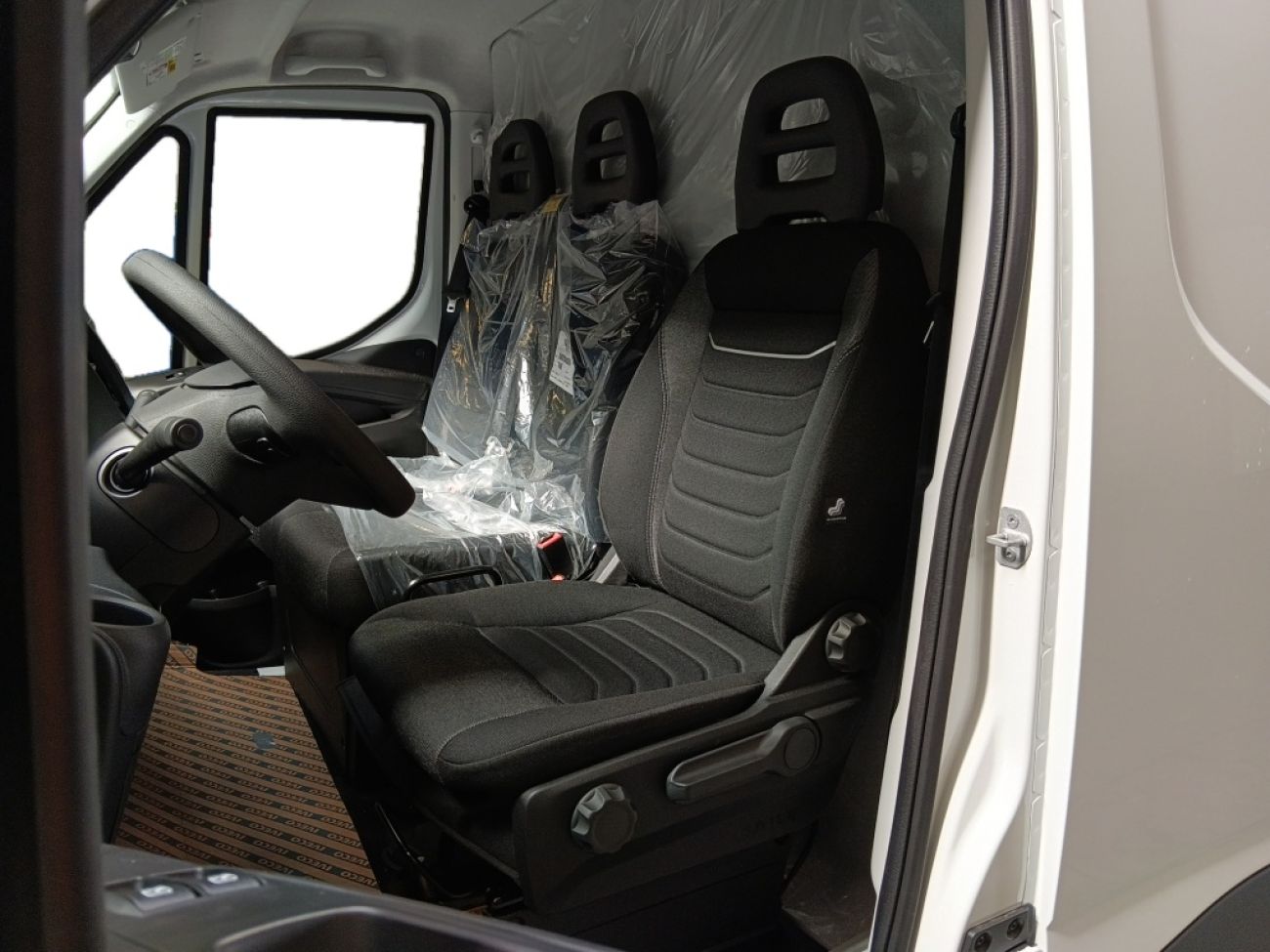 Mandataire IVECO Daily 35S16 2.3 V12 156CV