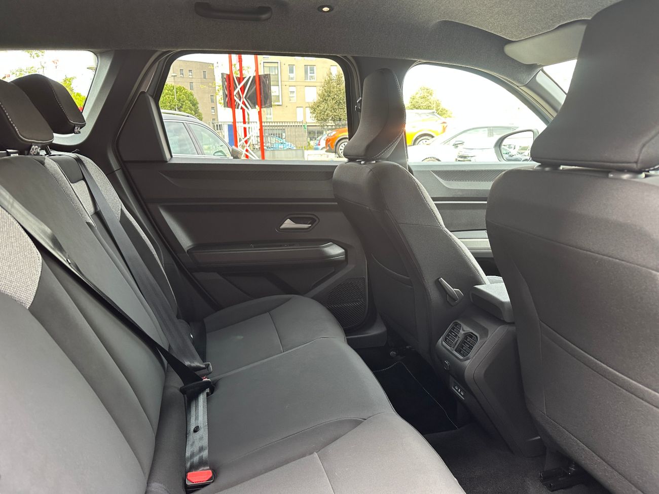 Mandataire Dacia BIGSTER HYBRID 155 Journey