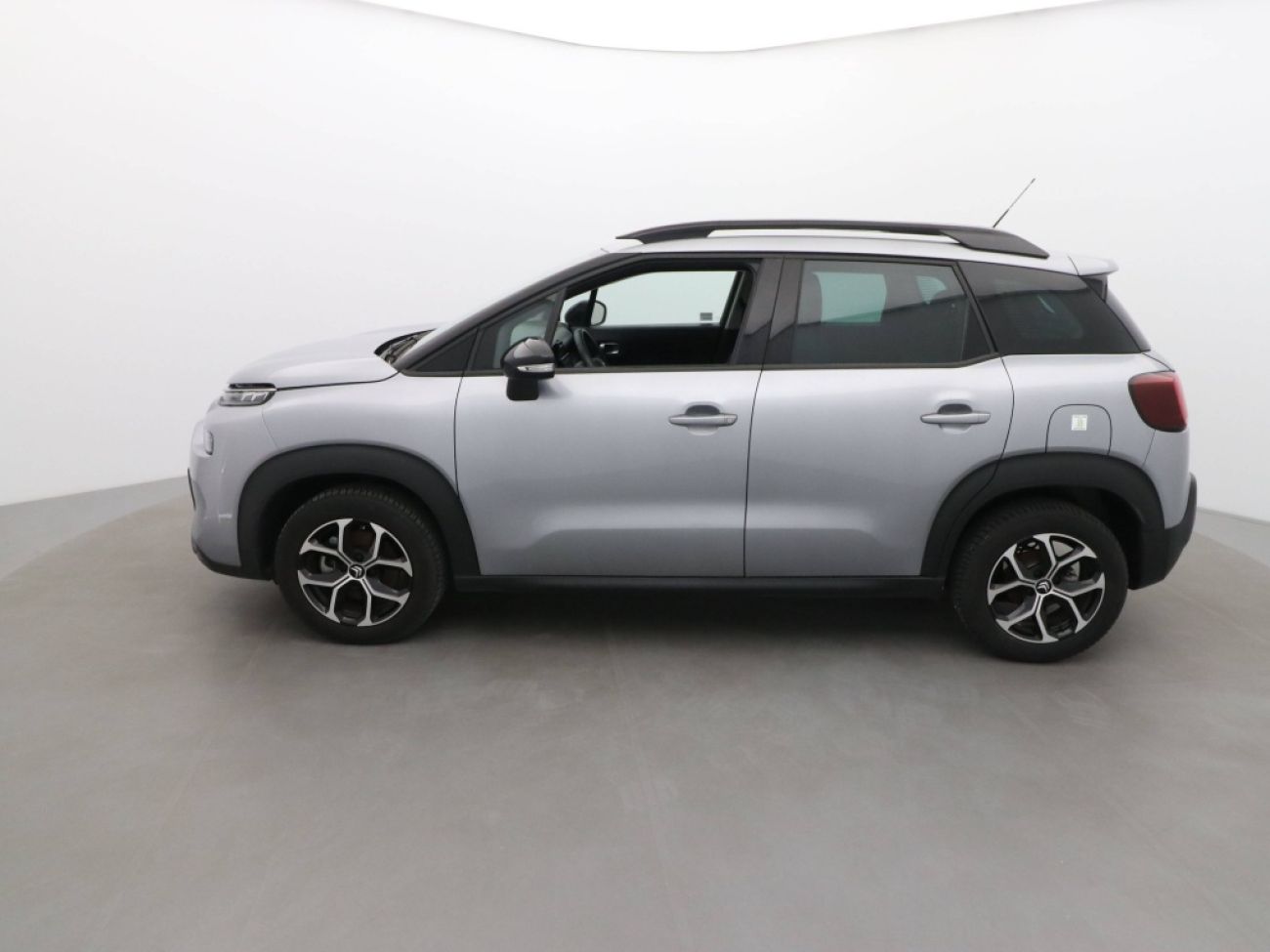 Mandataire Citroën C3 Aircross 1.2 PURETECH 110CH SHINE