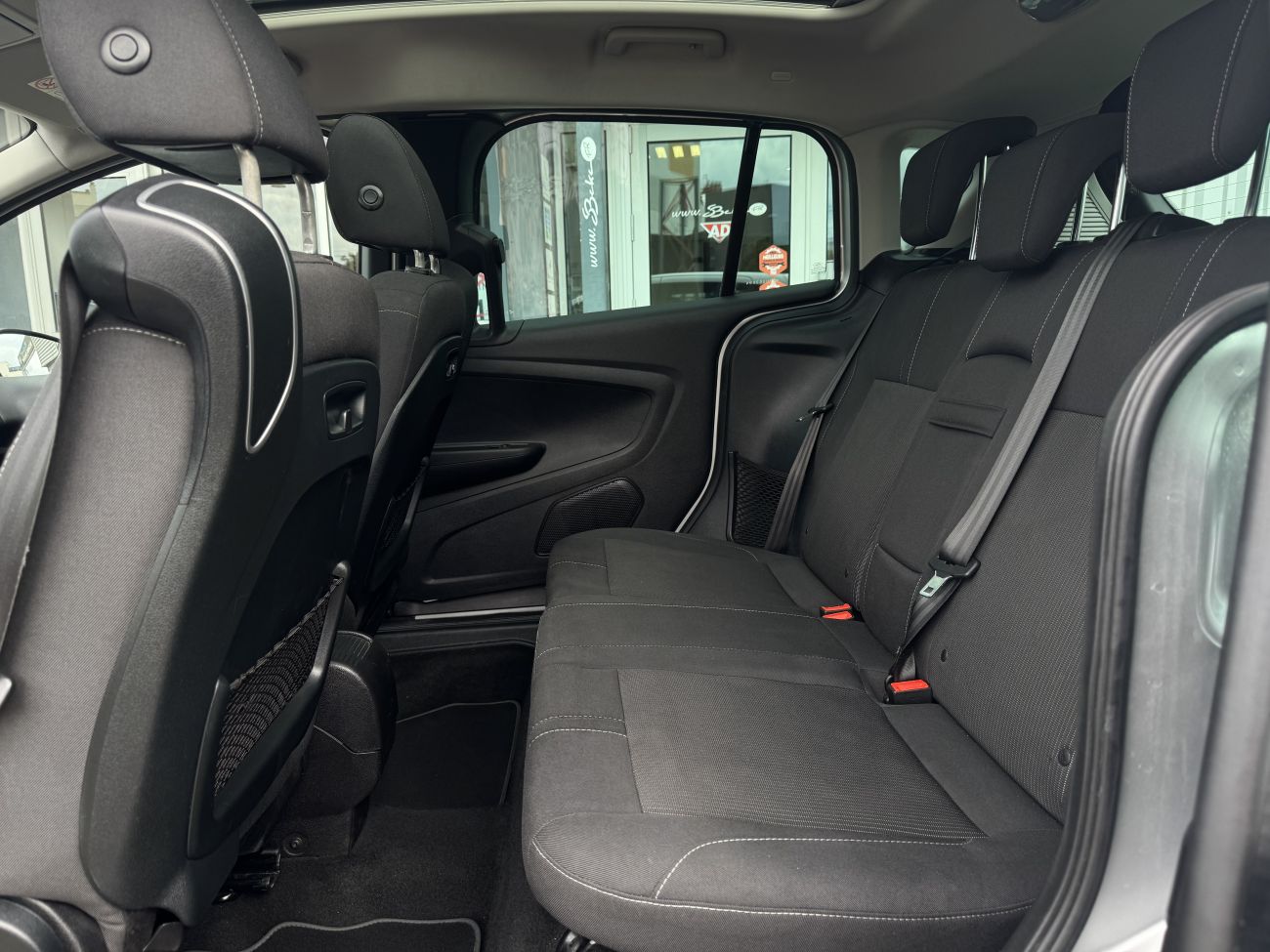 Mandataire Ford B-MAX 1.5 TDCi 95 S&S Titanium
