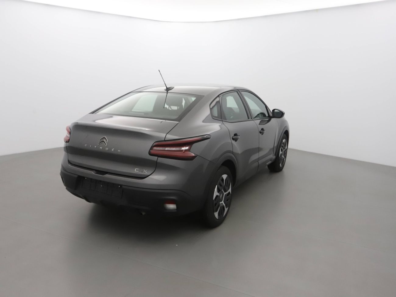 Mandataire Citroën C4 X 1.2 PURETECH 100 FEEL