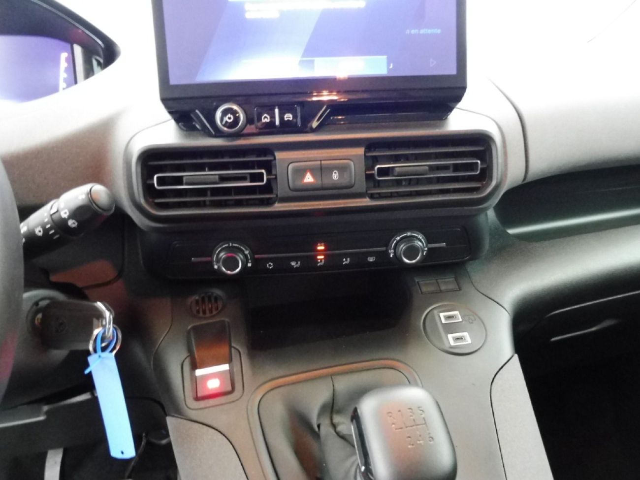 Mandataire PEUGEOT RIFTER TAILLE M - 1.5 BLUEHDI 100CH S&S ALLURE 5 PLACES