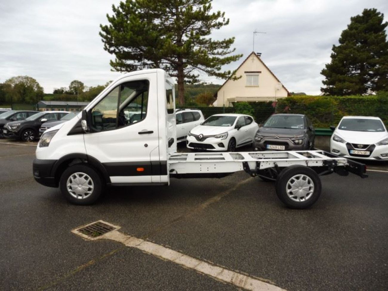 Mandataire Ford TRANSIT CCB BENNE 350 L2 2.0 ECOBLUE 130CH TREND BUSINESS