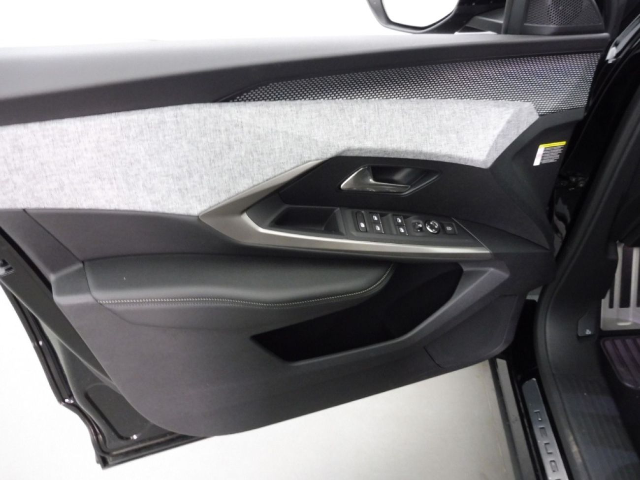 Mandataire PEUGEOT 3008 1.2 HYBRID 145CH GT E-DCS6