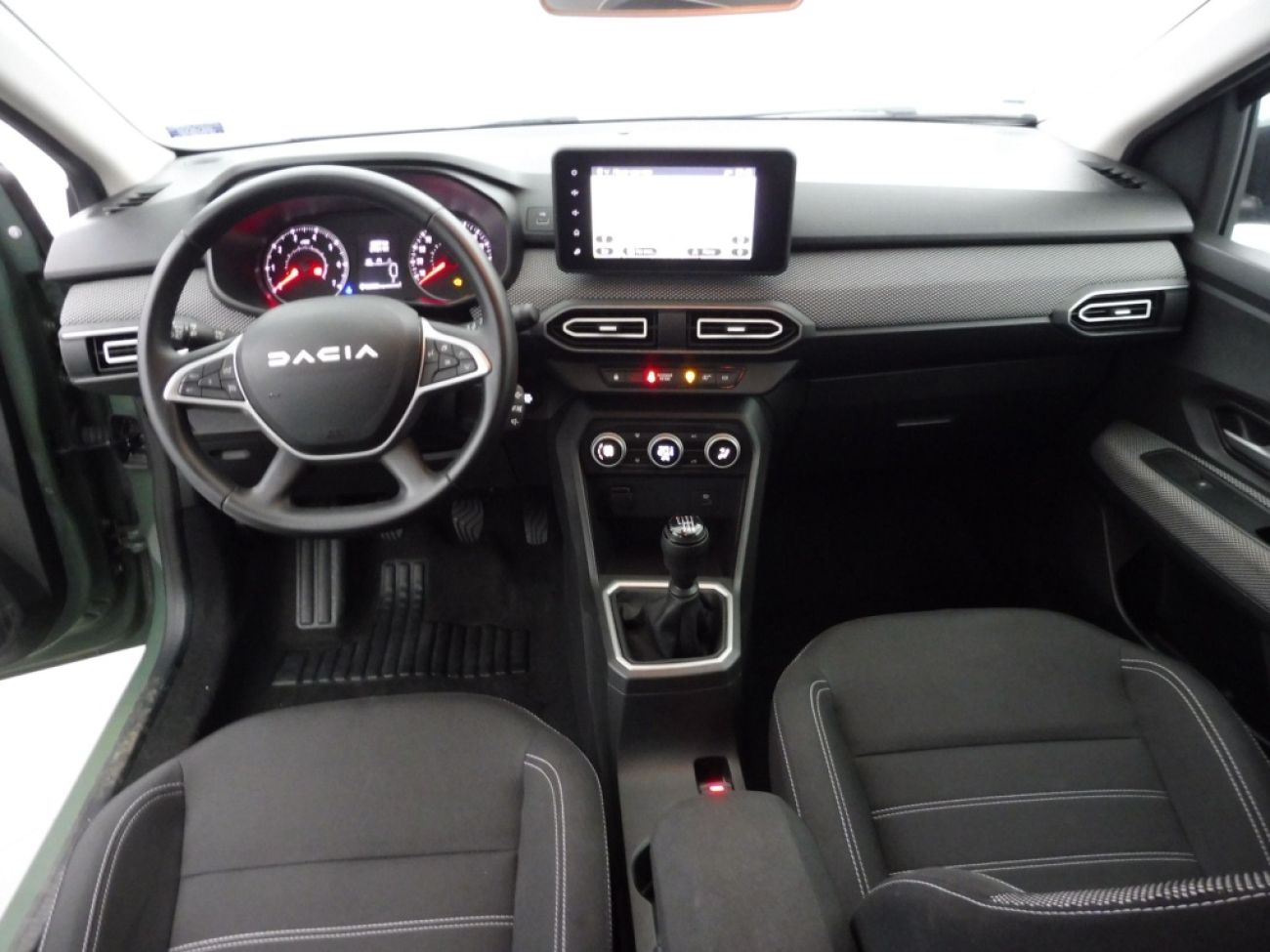 Mandataire Dacia Jogger 1.0 TCE 110CH EXPRESSION 7 PLACES -24