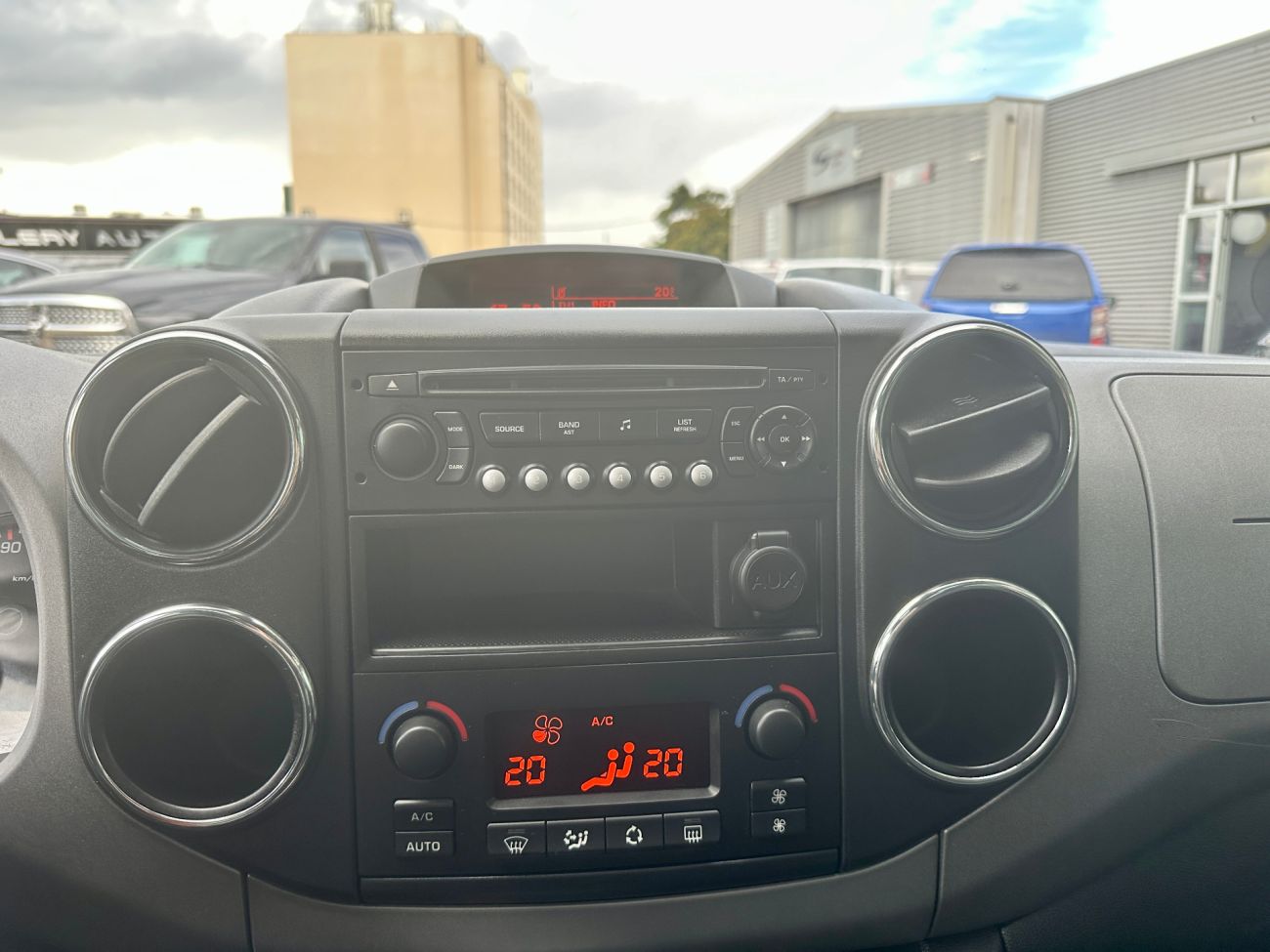 Mandataire Citroën BERLINGO HDi 92 Multispace Pack