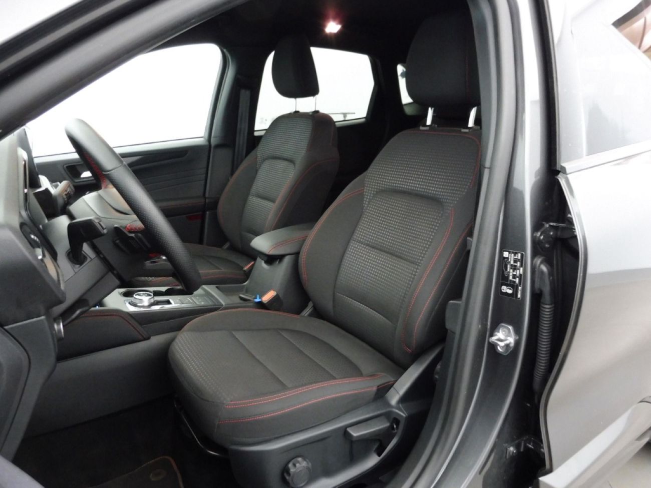 Mandataire Ford Kuga 2.0 TDCI 120CH ST-LINE POWERSHIFT